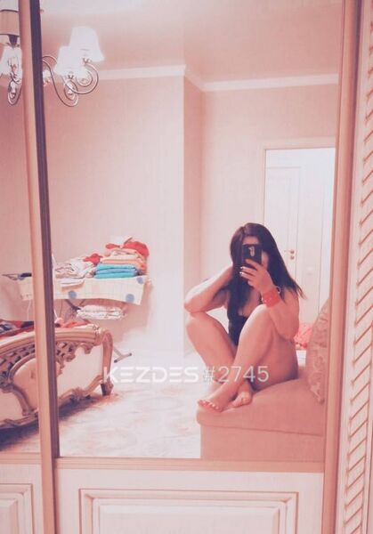 Adult girl-video call Taraz фото — 2